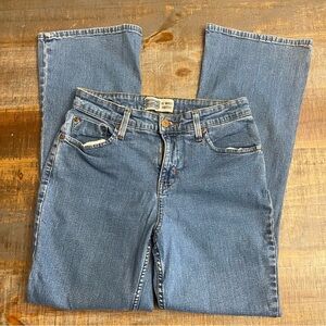 Levi Strauss Signature Women’s Denim Bootcut jeans